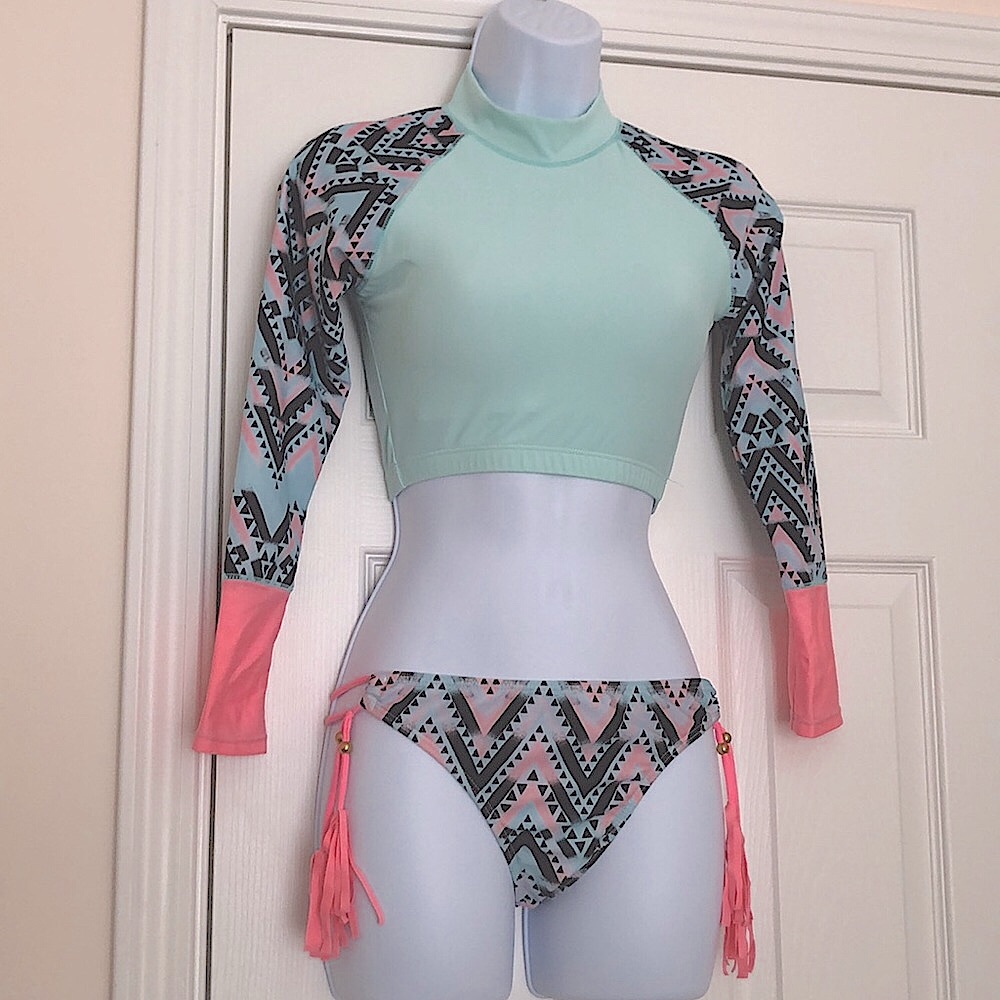 Rash Guard Two Piece (EUC)